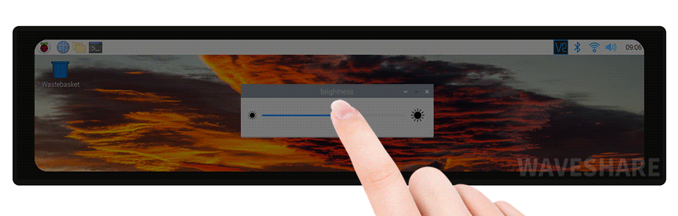 11.9 英寸 DSI 触控屏背光亮度