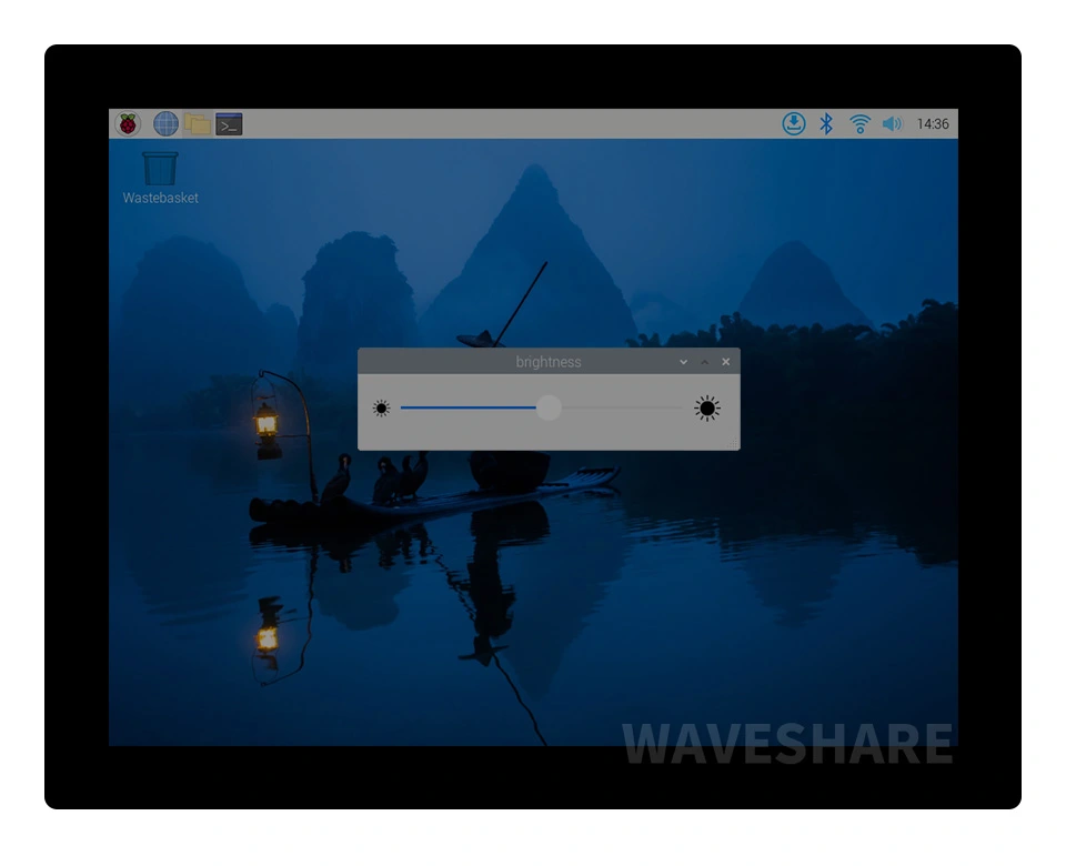 9.7 英寸触控屏背光亮度