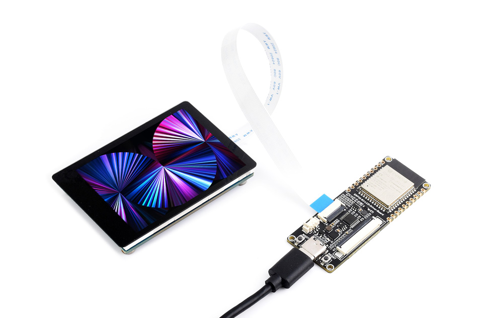 2.8 英寸触摸  LCD 扩展板接入树莓派主板<