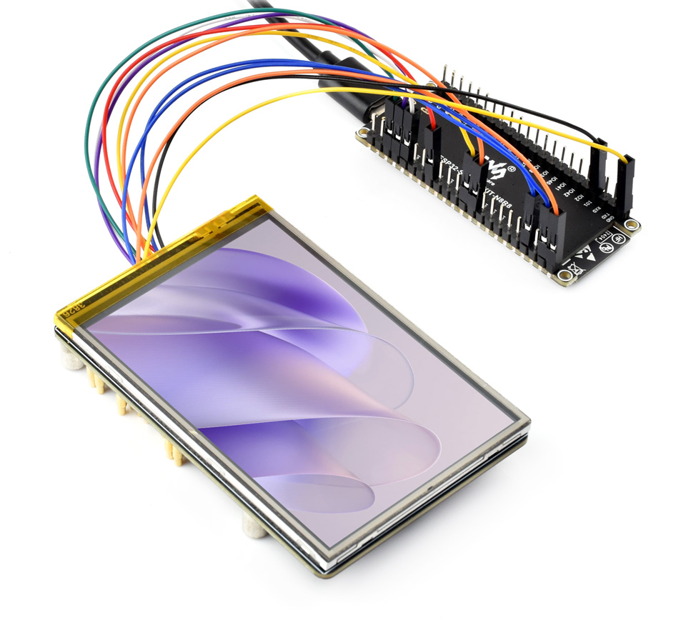 3.5 英寸触摸  LCD 扩展板接入树莓派主板<