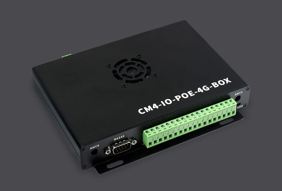 CM4 PoE Board 金属磨砂外壳主图