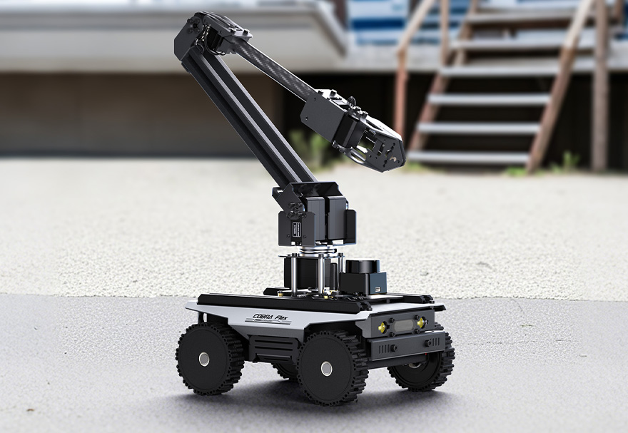 UGV Rover PT AI 机器人，六轮四驱开源移动机器人轻松升级战术扩展