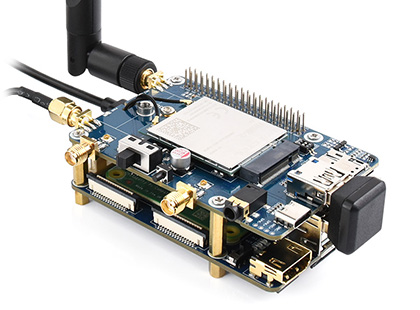 接入树莓派 3B+的树莓派 LTE Cat 6 通信扩展板 LTE-A 高速通信