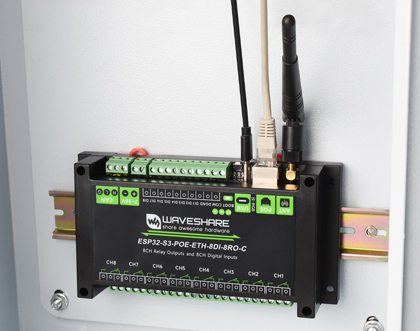 ESP32-S3 工控板 工业级 8 路 Wi-Fi 网络继电器主图