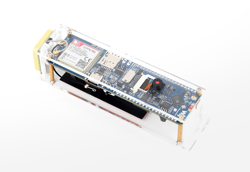 ESP32-S3 SIM7670G 4G 开发板主图