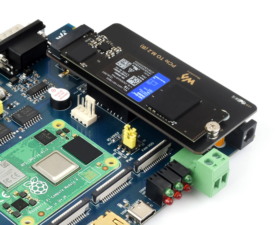 PCIe 转 M.2 转接卡接入各种扩展板