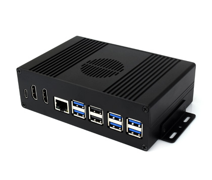 树莓派5多功能一体机，黑色外壳，PCIe 扩展 4 路 USB3.2 Gen1版本俯视图