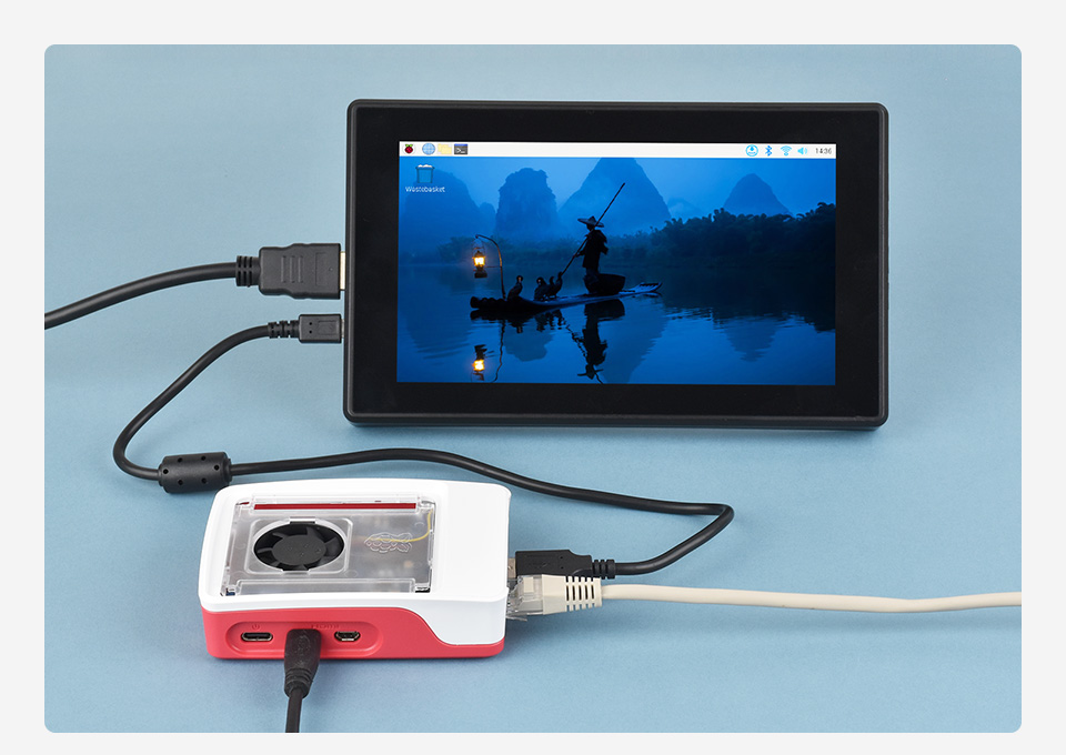 使用以太网PoE供电扩展板的树莓派5接入显示屏的应用展示