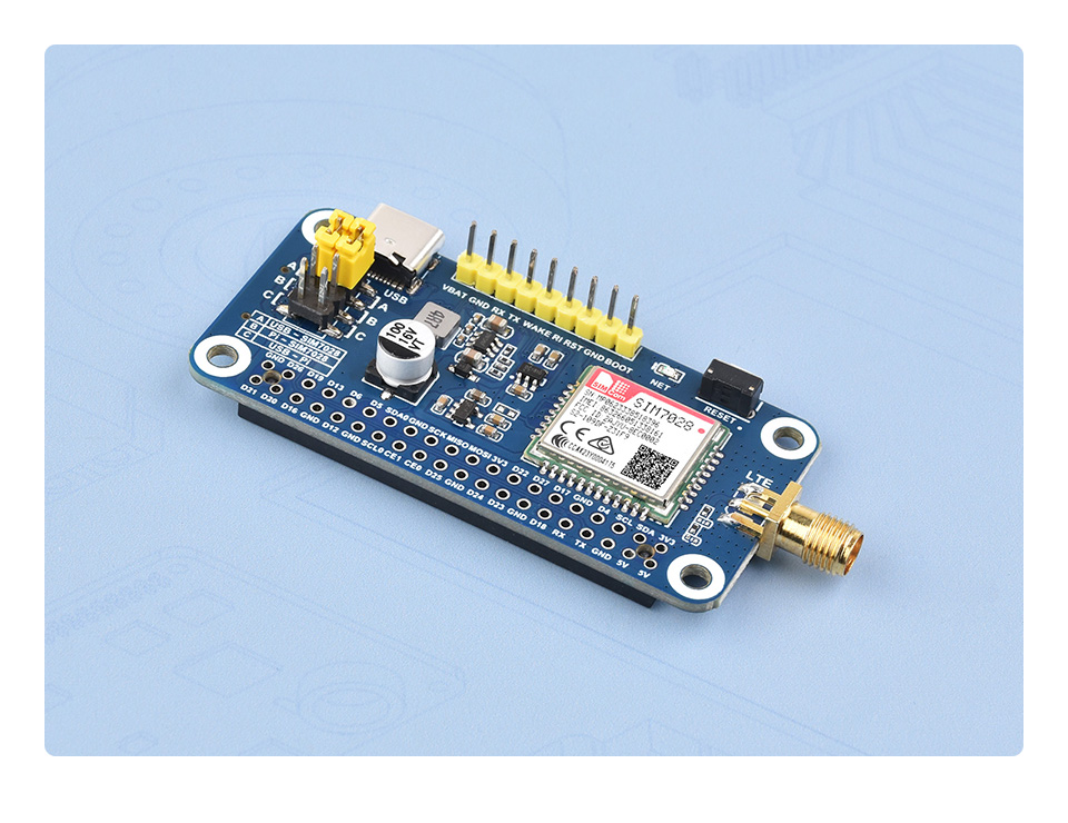 树莓派 SIM7000G 扩展板产品展示