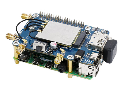 接入树莓派 4B的树莓派 5G 通信扩展板