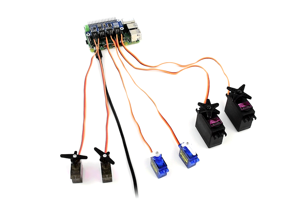 Servo-Driver-HAT-B舵机驱动板 弯排针版使用场景动图