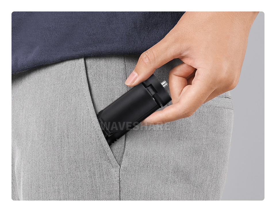 Mini Tripod B 折叠后可以放入裤子口袋