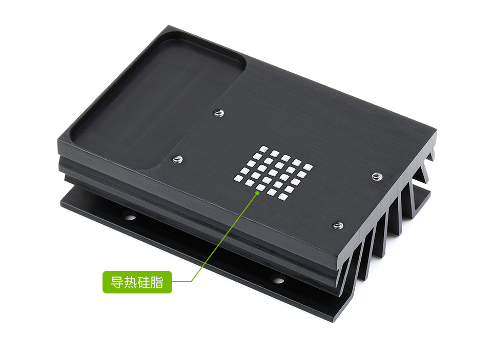 Jetson Nano 原装散热片预留硅脂