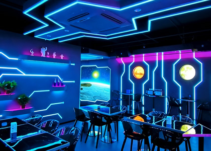 RGBWC 幻彩 COB 灯带 吧台酒馆氛围照明应用