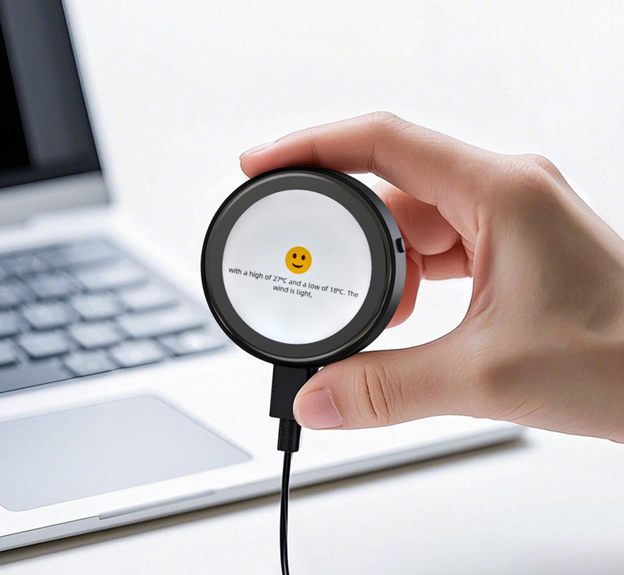 三个ESP32-C6 1.43 英寸电容触控屏支持 AI 语音交互