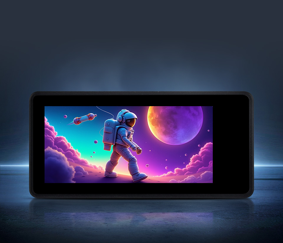 三个ESP32-S3 4 英寸电容触控屏开发板并列，并展示不同视角及IPS屏幕软件