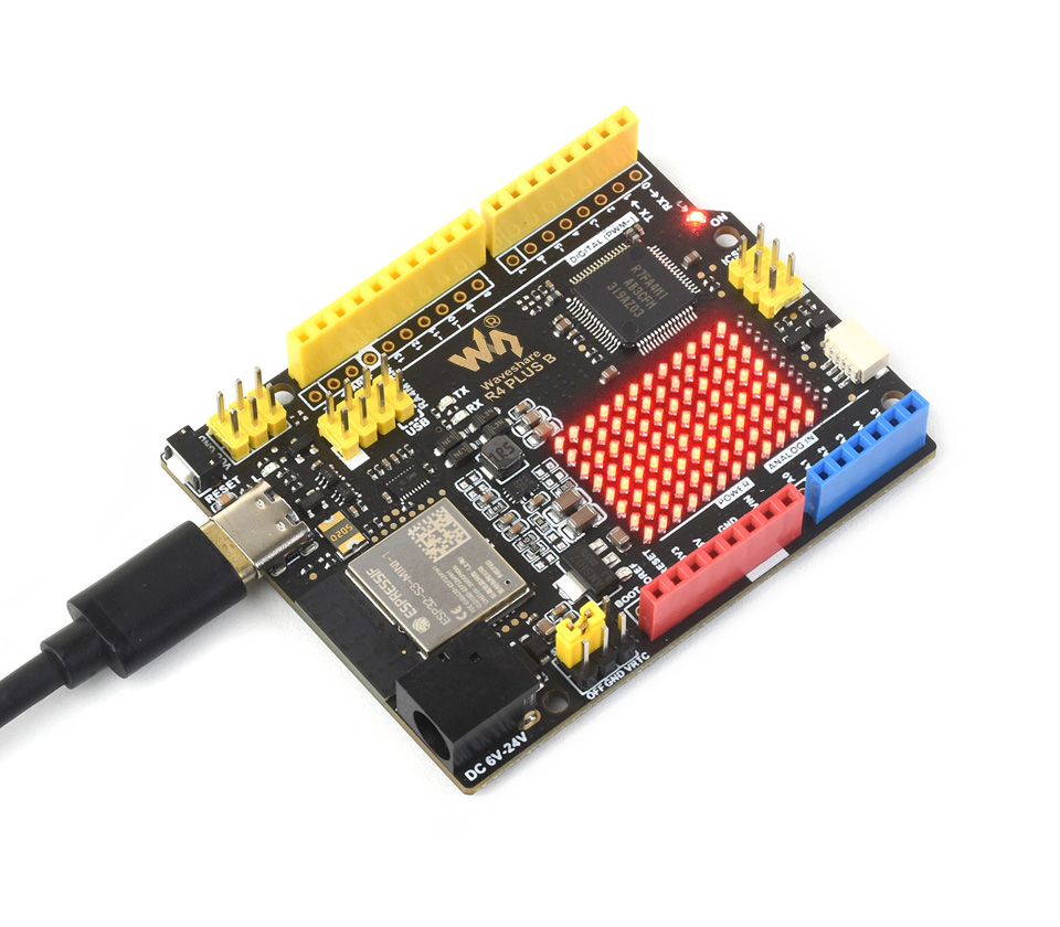 Arduino R7FA4 PLUS B 开发板板载 12×8 LED 矩阵