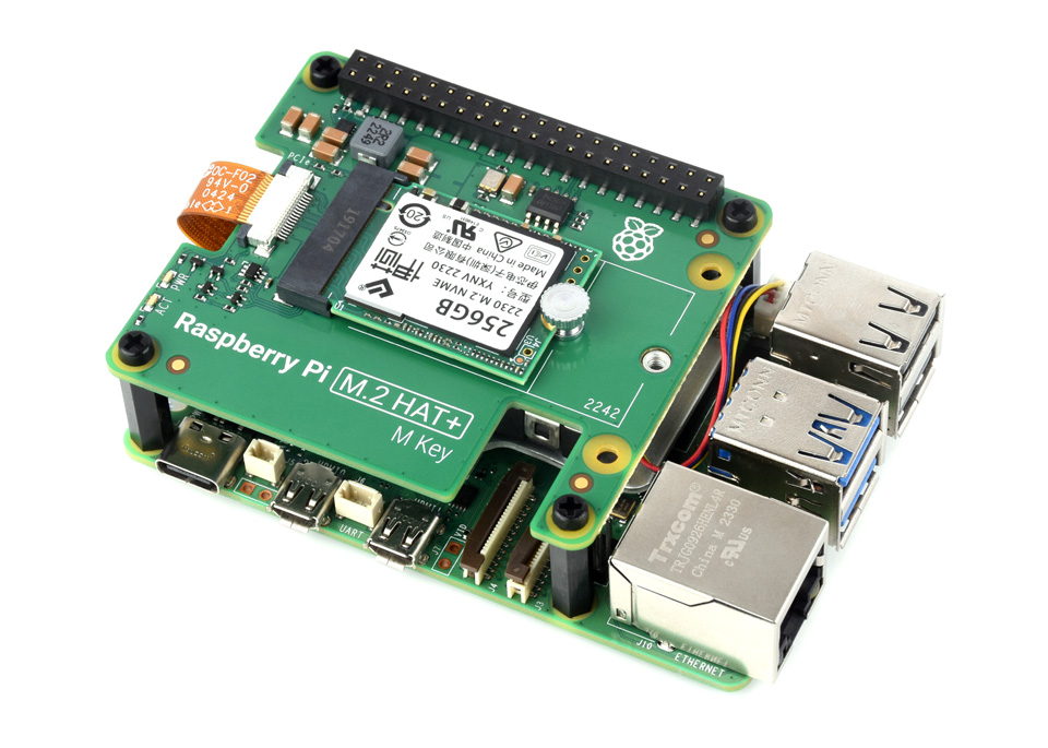 Raspberry Pi M.2 HAT+ 接入树莓派5效果图
